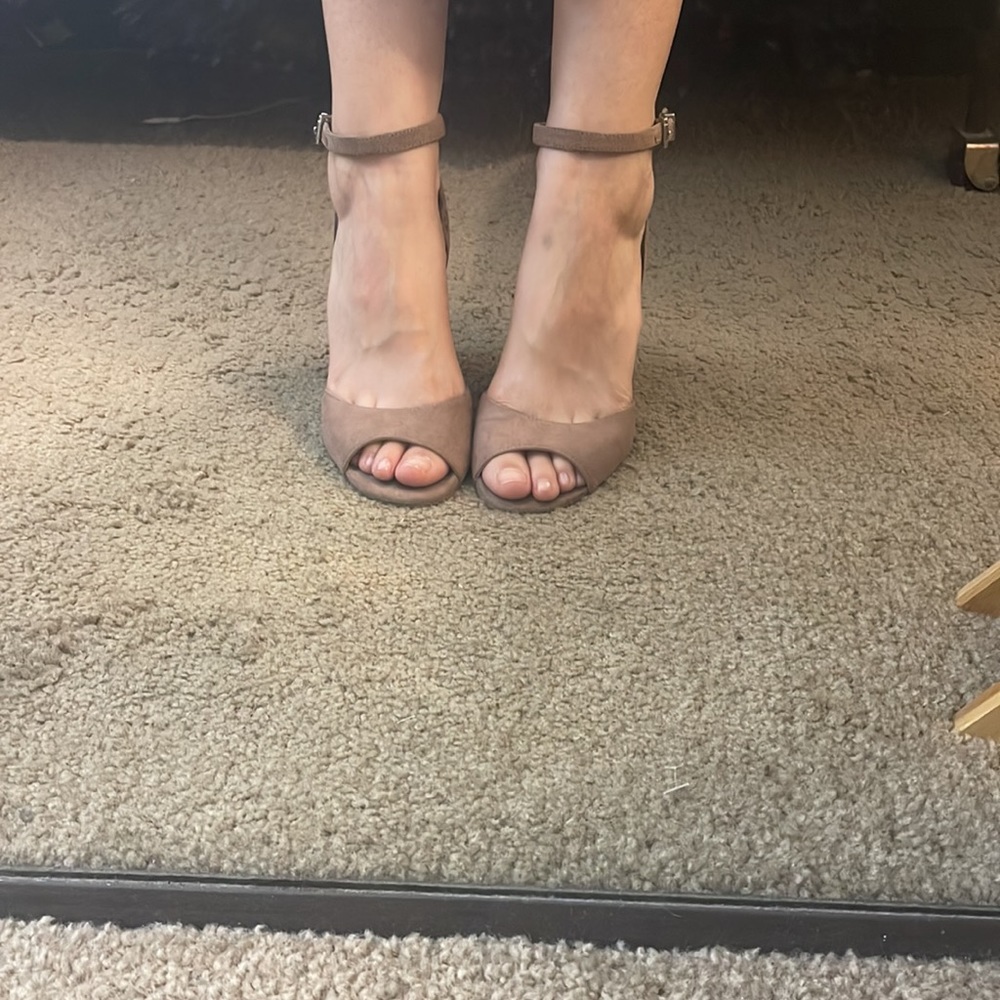 Jessica Simpson block heels